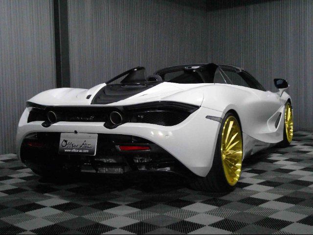 صورة 2 لـ 2019 Mclaren 720S SPIDER