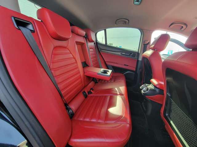 صورة مصغرة 17 لـ 2018 ALFA Romeo STELVIO