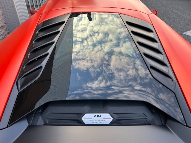صورة مصغرة 8 لـ 2020 Lamborghini HURACAN