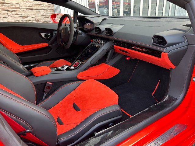 صورة مصغرة 16 لـ 2020 Lamborghini HURACAN