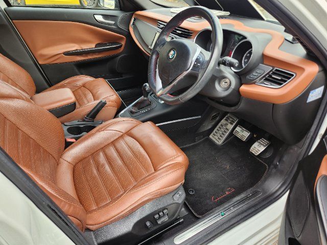 2016 ALFA Romeo GIULIETTA thumbnail 12