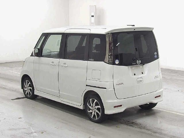 2010 Nissan ROOX — миниатюра 2