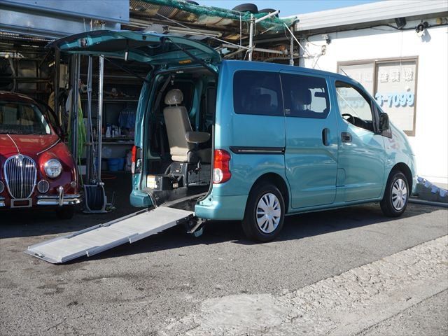 2010 Nissan NV200VANETTE WAGON — фото 6