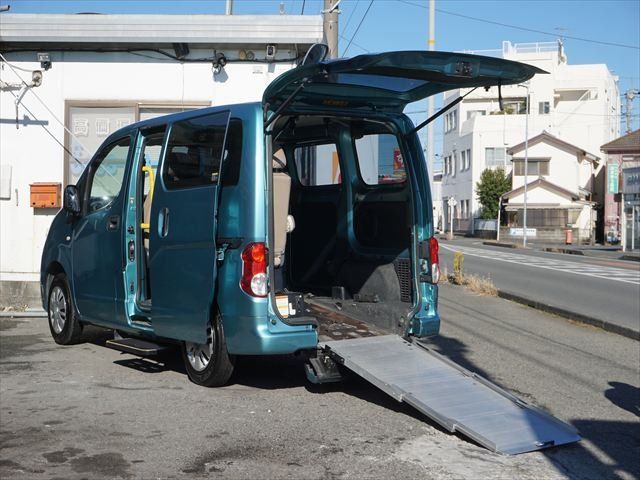 2010 Nissan NV200VANETTE WAGON — фото 1