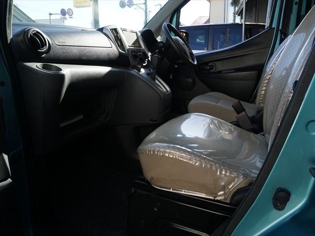 صورة مصغرة 21 لـ 2010 Nissan NV200VANETTE WAGON