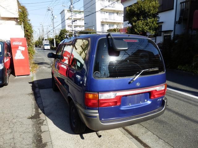 1997 Nissan SERENA 照片 2