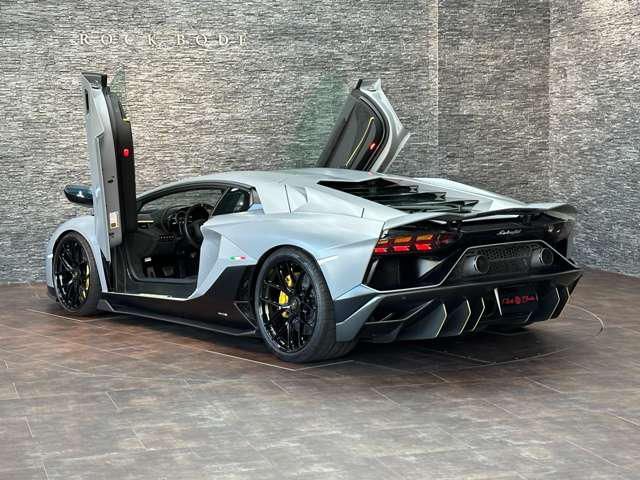 صورة مصغرة 4 لـ 2022 Lamborghini AVENTADOR