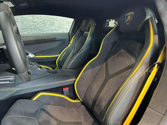 صورة مصغرة 12 لـ 2022 Lamborghini AVENTADOR