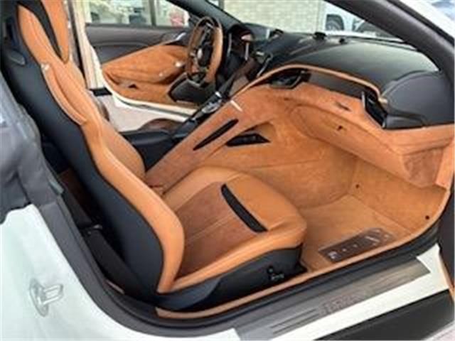 2025 Ferrari ROMA 缩略图 19