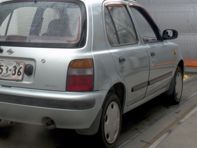 1995 Nissan MARCH 照片 5