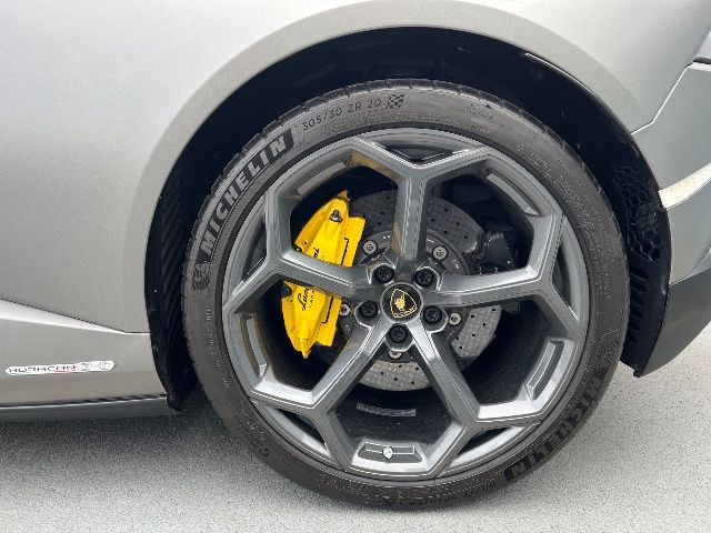 صورة مصغرة 13 لـ 2020 Lamborghini HURACAN