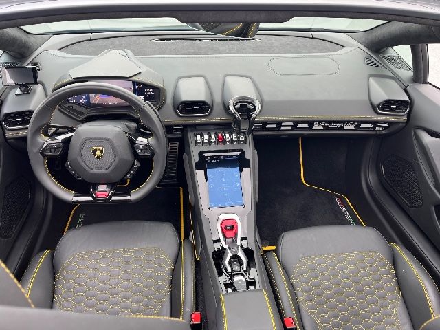 صورة مصغرة 15 لـ 2020 Lamborghini HURACAN