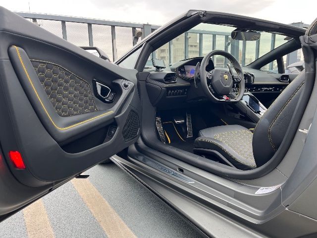 صورة مصغرة 19 لـ 2020 Lamborghini HURACAN