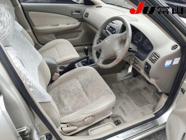 2003 Nissan SUNNY 照片 6