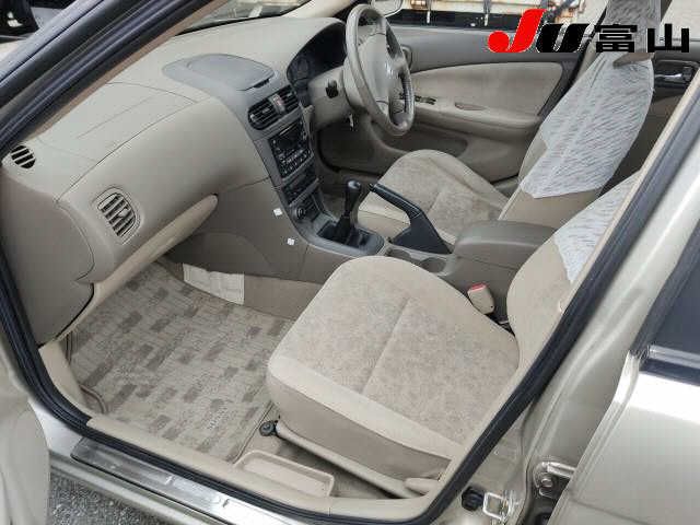 2003 Nissan SUNNY 照片 3