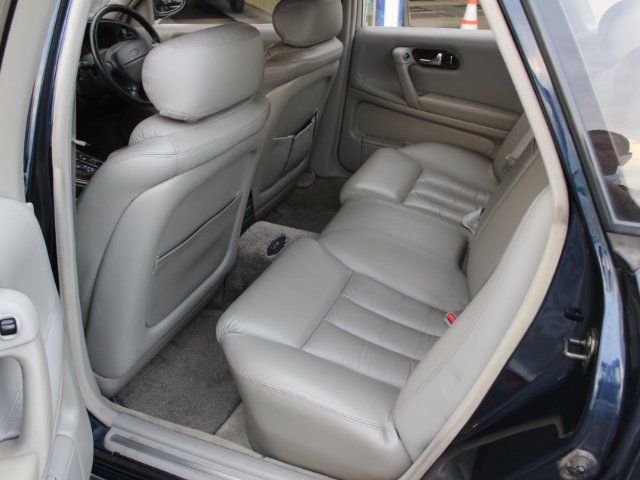 صورة 10 لـ 1996 Nissan INFINITI Q45