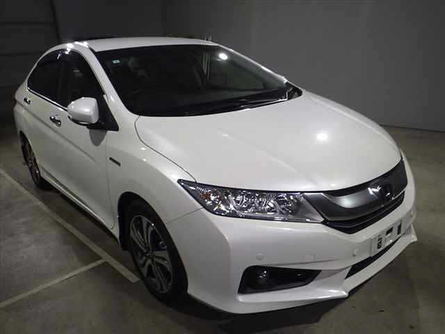 2015 Honda GRACE — фото 3