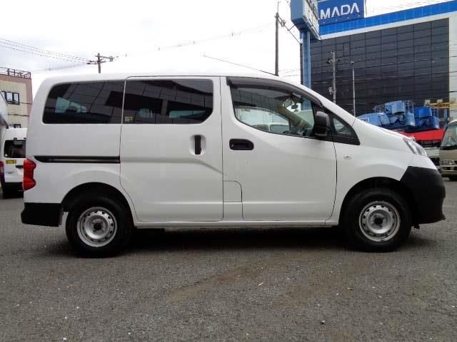 2023 Nissan NV200VANETTE WAGON — миниатюра 18