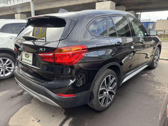 2017 BMW X1 photo 2