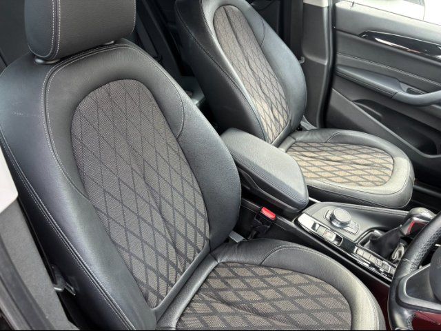2017 BMW X1 thumbnail 22