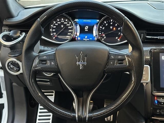 2017 Maserati QUATTROPORTE 缩略图 13