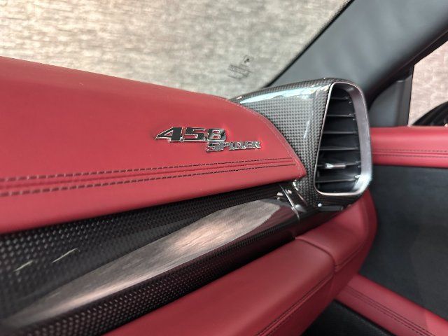 2014 Ferrari 458 SPIDER — миниатюра 22
