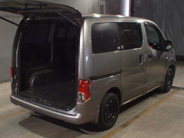2010 Nissan NV200VANETTE WAGON — фото 5