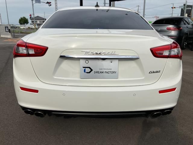2016 Maserati GHIBLI — миниатюра 11