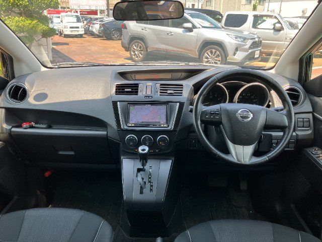2013 Nissan LAFESTA 照片 6