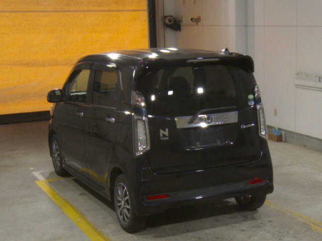 صورة 2 لـ 2013 Honda N-WGN