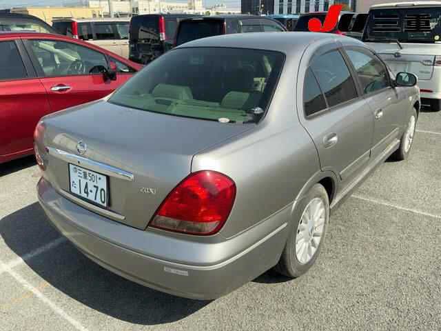 صورة 6 لـ 2004 Nissan BLUEBIRD