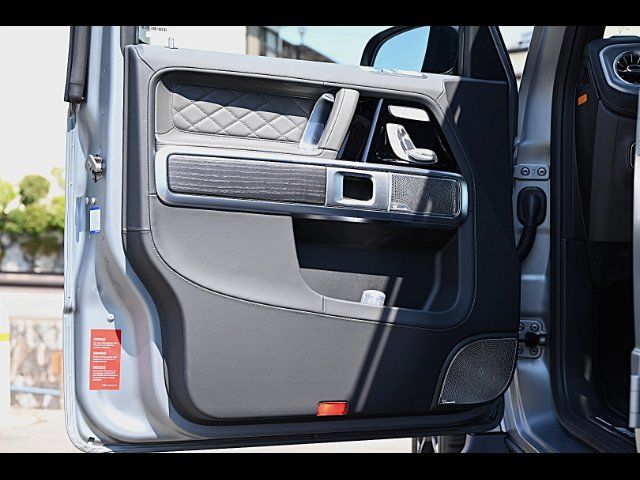 2026 Mercedes-BENZ G-CLASS AMG — миниатюра 16
