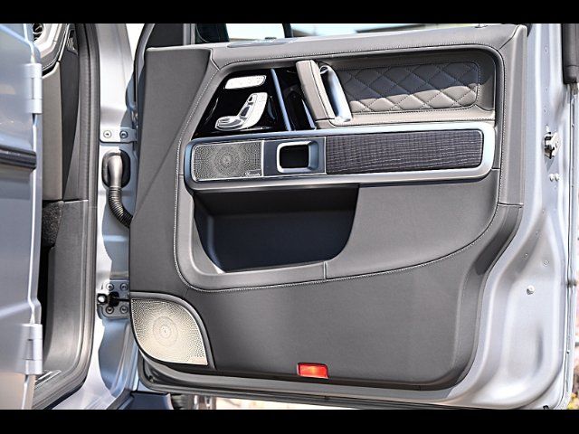 2026 Mercedes-BENZ G-CLASS AMG — миниатюра 17