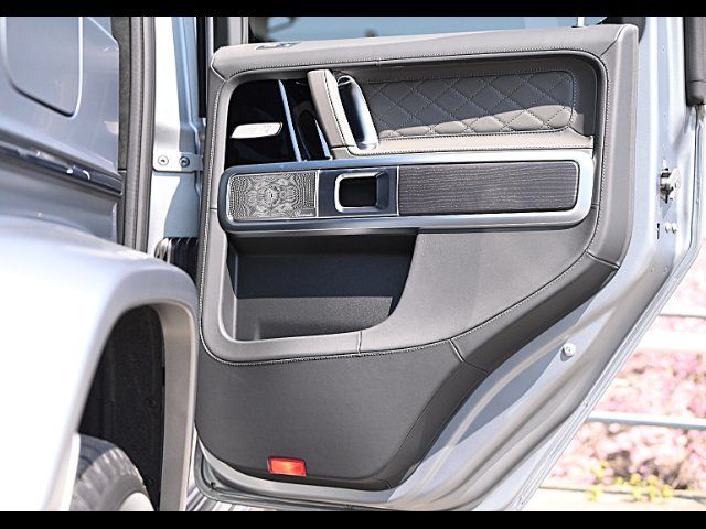 2026 Mercedes-BENZ G-CLASS AMG — миниатюра 18