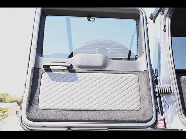 2026 Mercedes-BENZ G-CLASS AMG — миниатюра 23