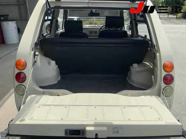 صورة 7 لـ 1989 Nissan PAO