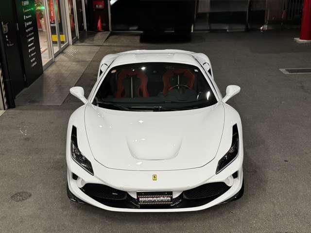 2021 Ferrari F8 SPIDER thumbnail 4