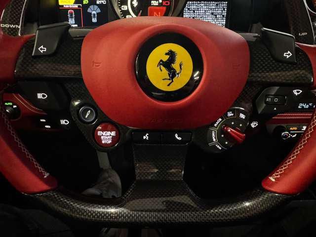 2021 Ferrari F8 SPIDER thumbnail 12