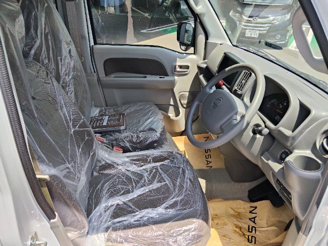 2026 Nissan NV100CLIPPER RIO 照片 8