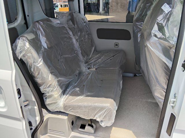 2026 Nissan NV100CLIPPER RIO 照片 9