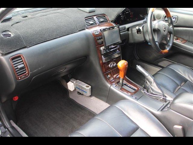 صورة مصغرة 21 لـ 1998 Nissan CEFIRO