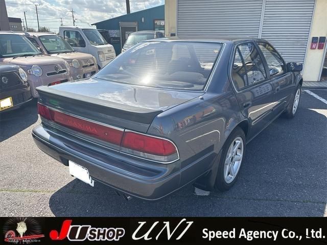 1990 Nissan MAXIMA 缩略图 8