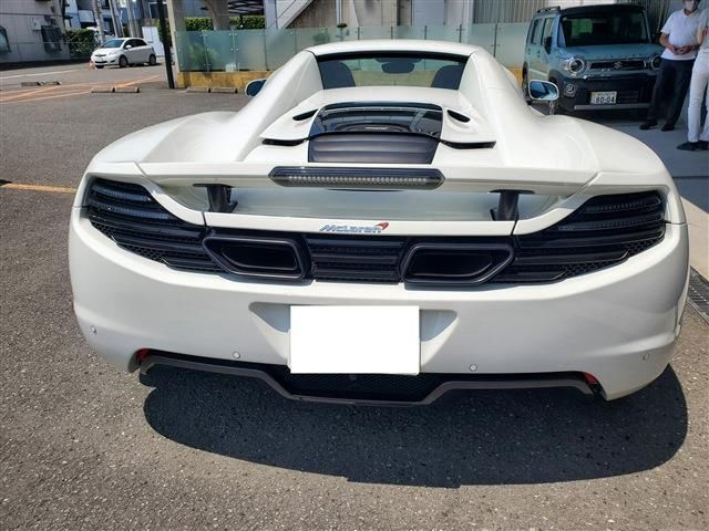 صورة 5 لـ 2013 Mclaren MP4-12C SPIDER
