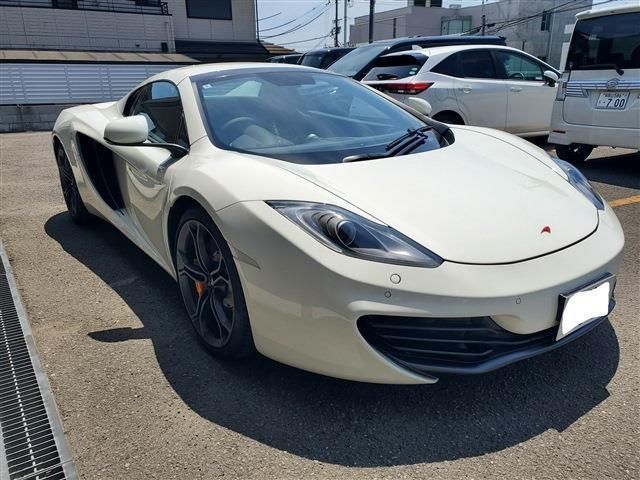 صورة 1 لـ 2013 Mclaren MP4-12C SPIDER