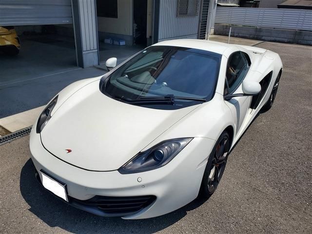 صورة 2 لـ 2013 Mclaren MP4-12C SPIDER