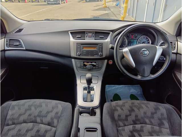 2012 Nissan SYLPHY — миниатюра 6