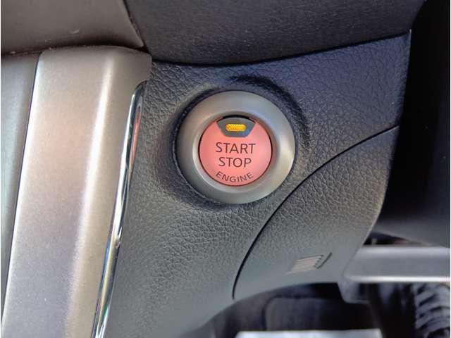2012 Nissan SYLPHY — миниатюра 10