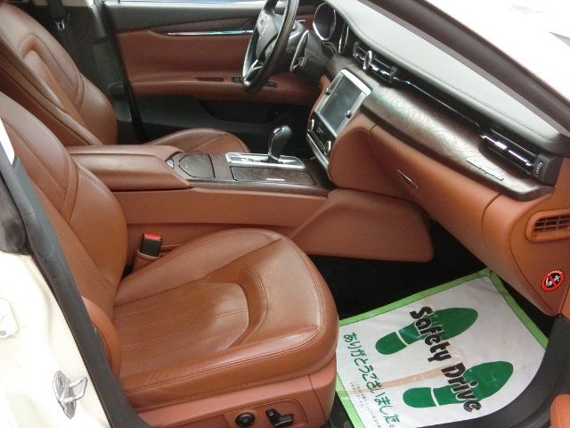 صورة مصغرة 15 لـ 2013 Maserati QUATTROPORTE