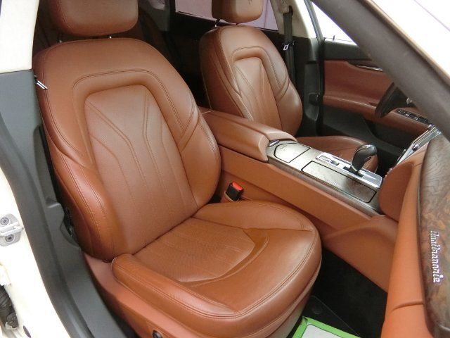 صورة مصغرة 16 لـ 2013 Maserati QUATTROPORTE