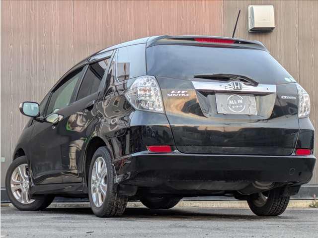 2011 Honda FIT SHUTTLE HYBRID — фото 5